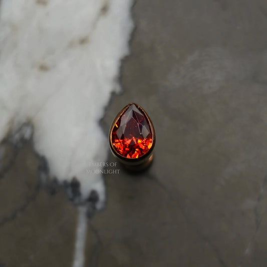 Red Teardrop Threadless Flat Back Labret