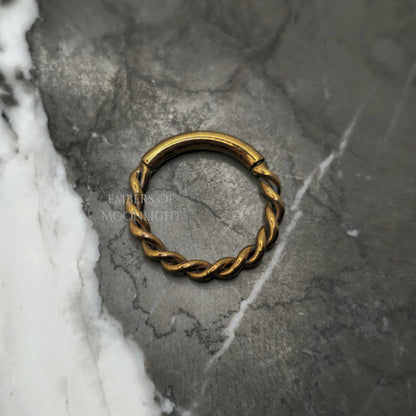 Braid Twist Hinged Clicker