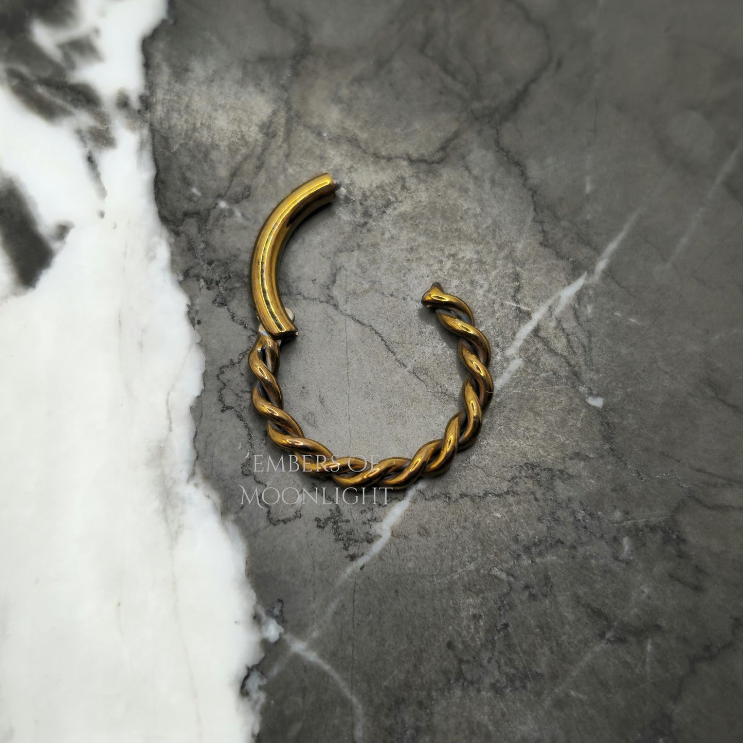 Braid Twist Hinged Clicker