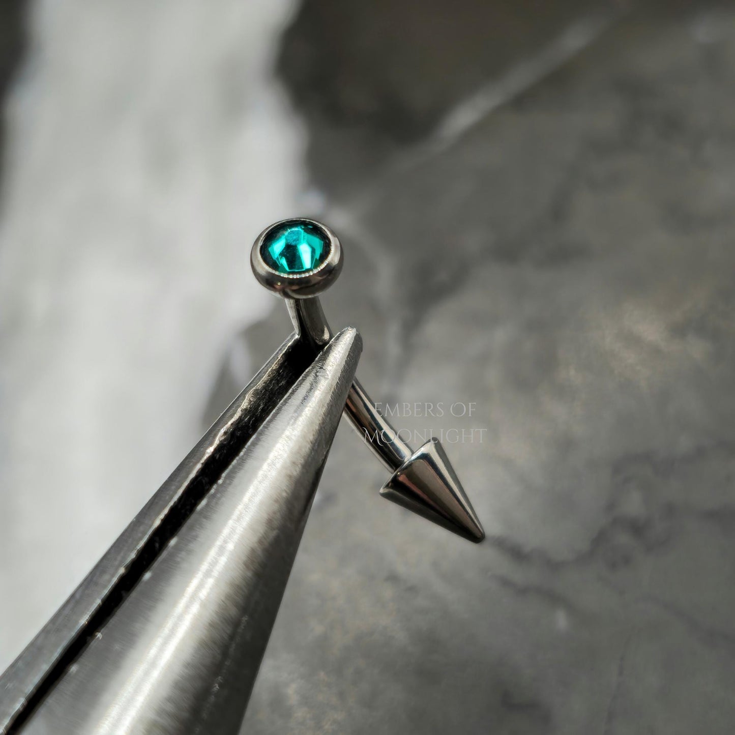 Emerald Green Stone + Spike Curved Barbell