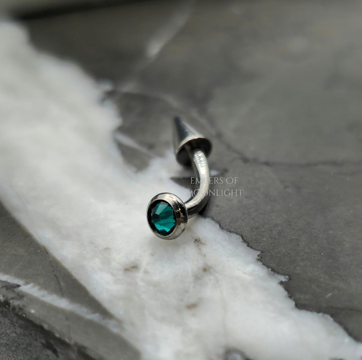 Emerald Green Stone + Spike Curved Barbell