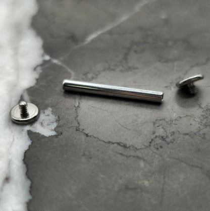 Minimalist Flat End Straight Barbell