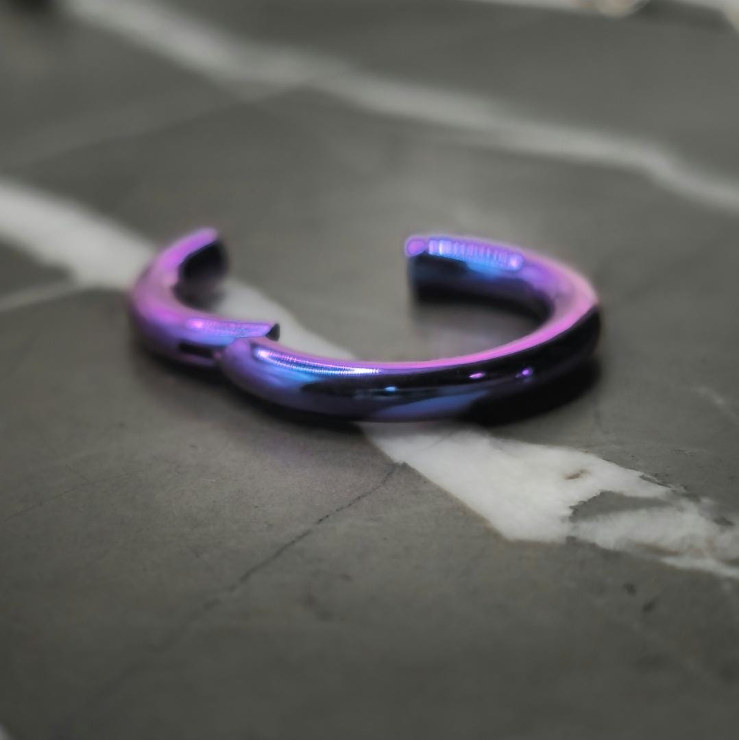 Blue-Purple Hinged Clicker