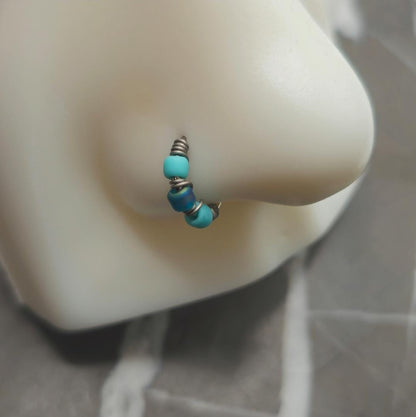 Two-Tone Turquoise Beaded Hinged Clicker