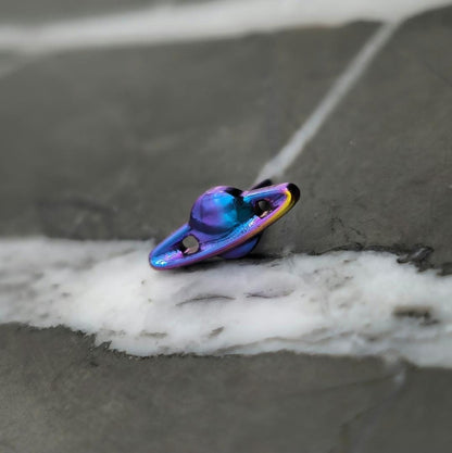 Saturn Planet Threadless Labret