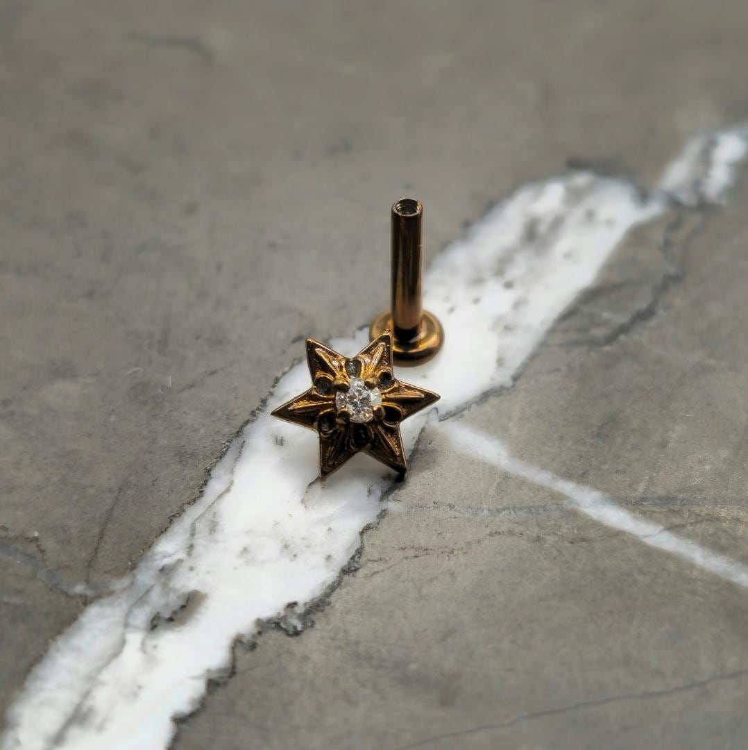 Six-Pointed North Star Labret