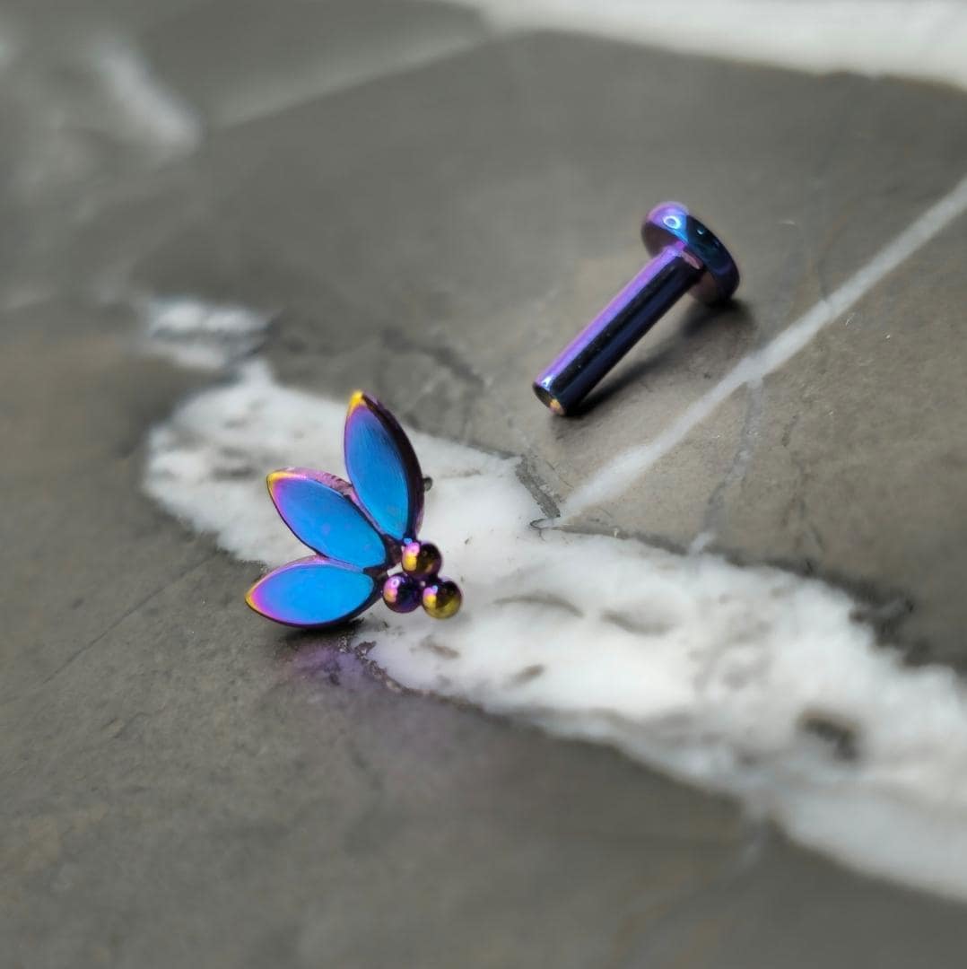Lotus Threadless Flat Back Labret