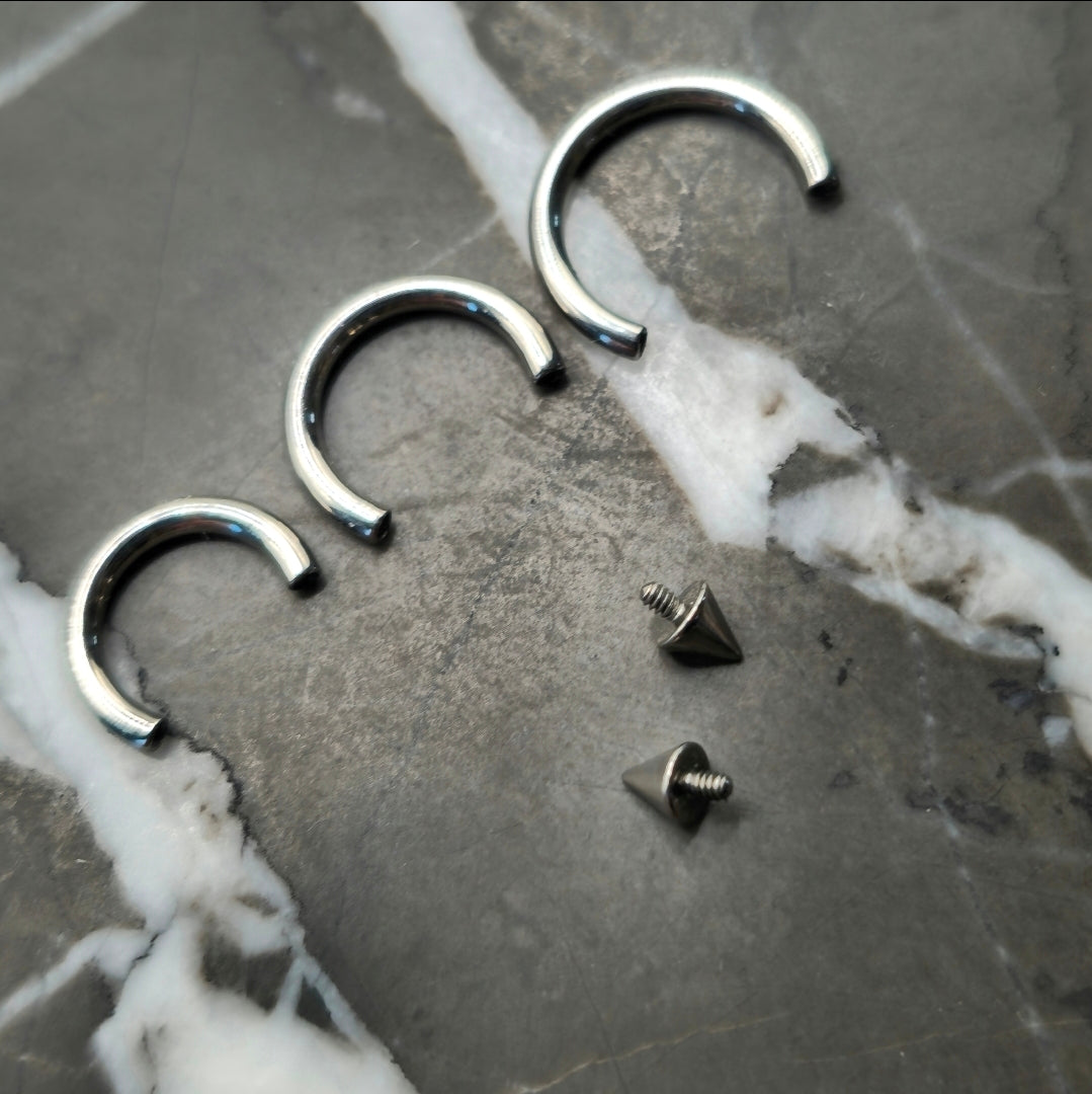 Very Small 2.5mm Spike Horseshoe Hoop